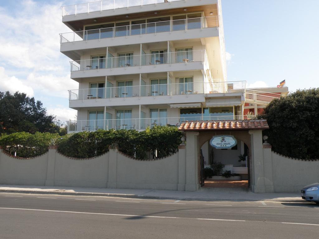Hotel Joseph Marina di Pietrasanta Eksteriør billede