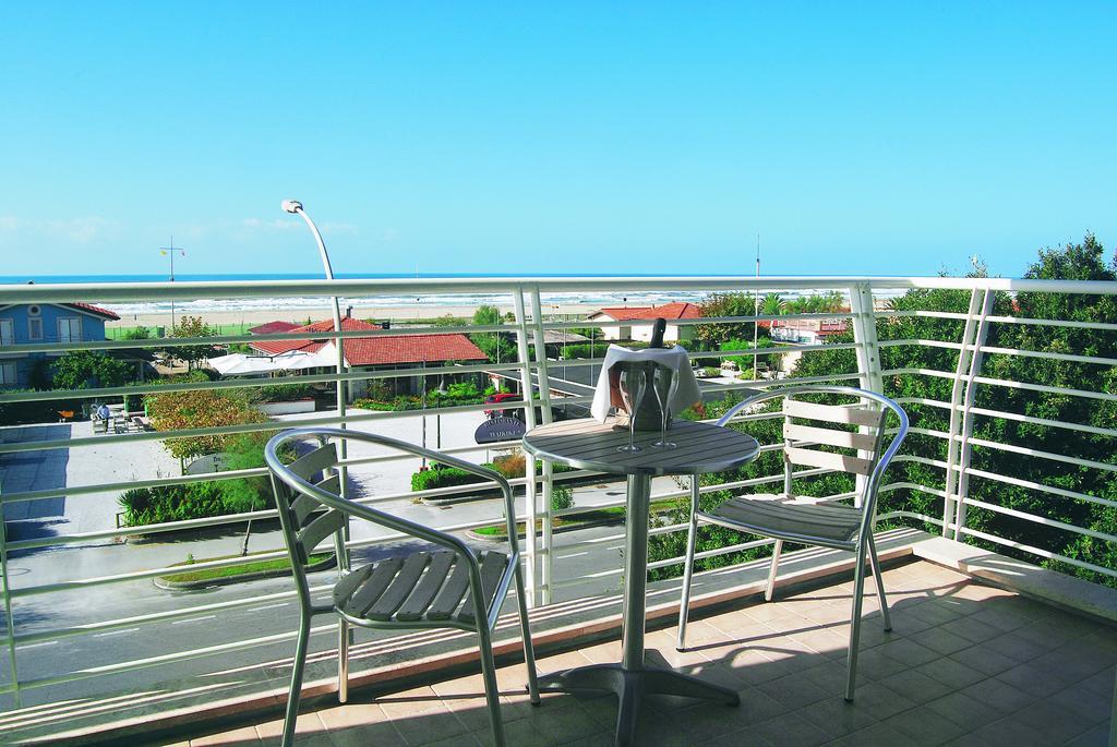 Hotel Joseph Marina di Pietrasanta Eksteriør billede