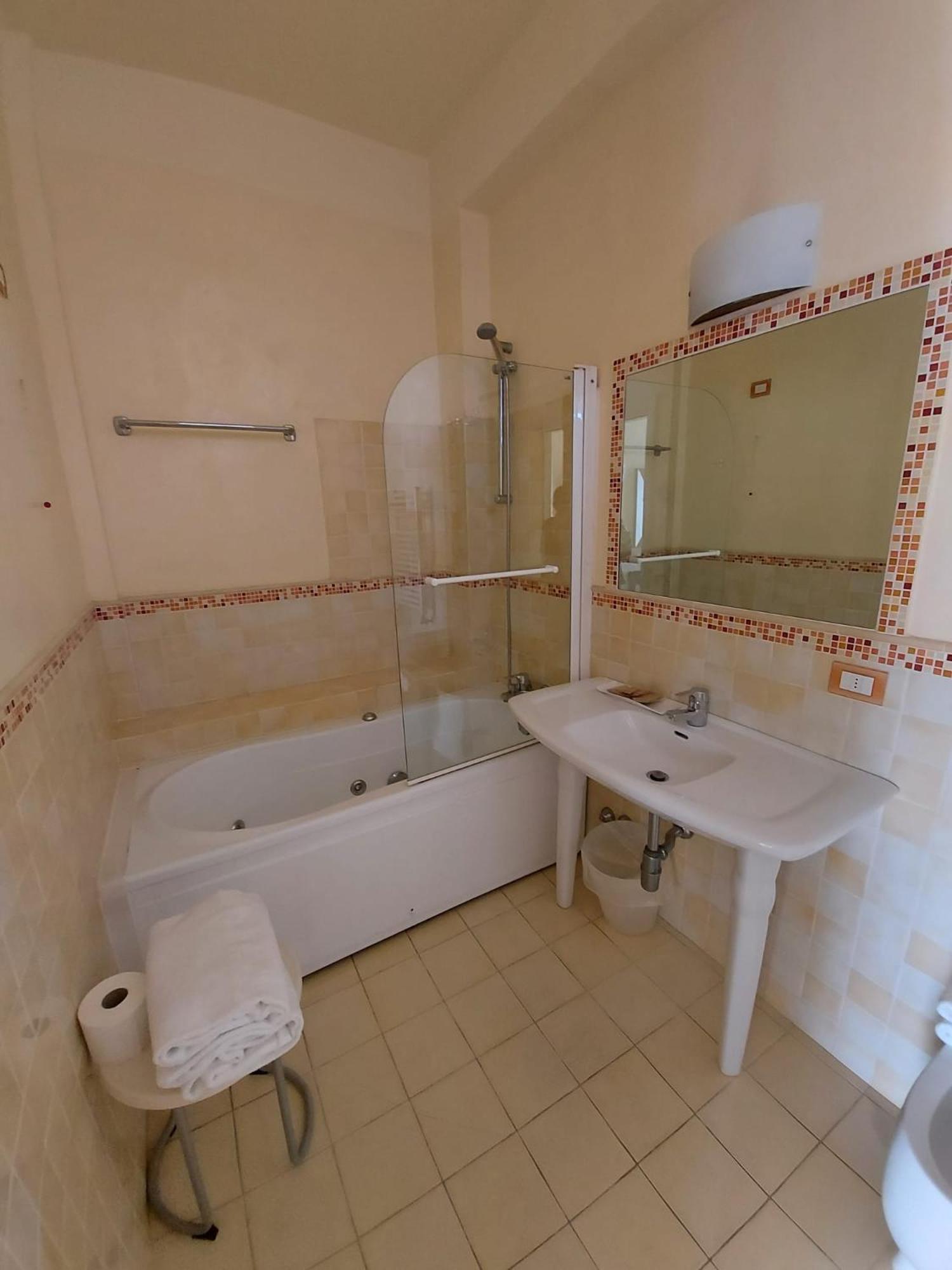 Hotel Joseph Marina di Pietrasanta Eksteriør billede
